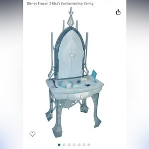 Disney Frozen vanity